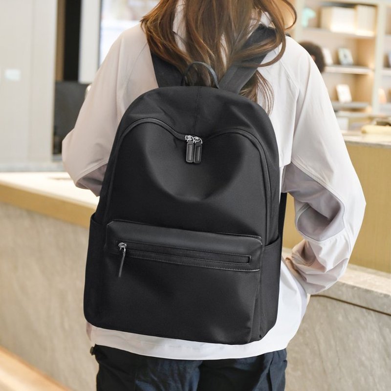 大容量ブラックカジュアルバックパック、防水ナイロン製スクール - Canvas Backpack Casual のレビューと価格